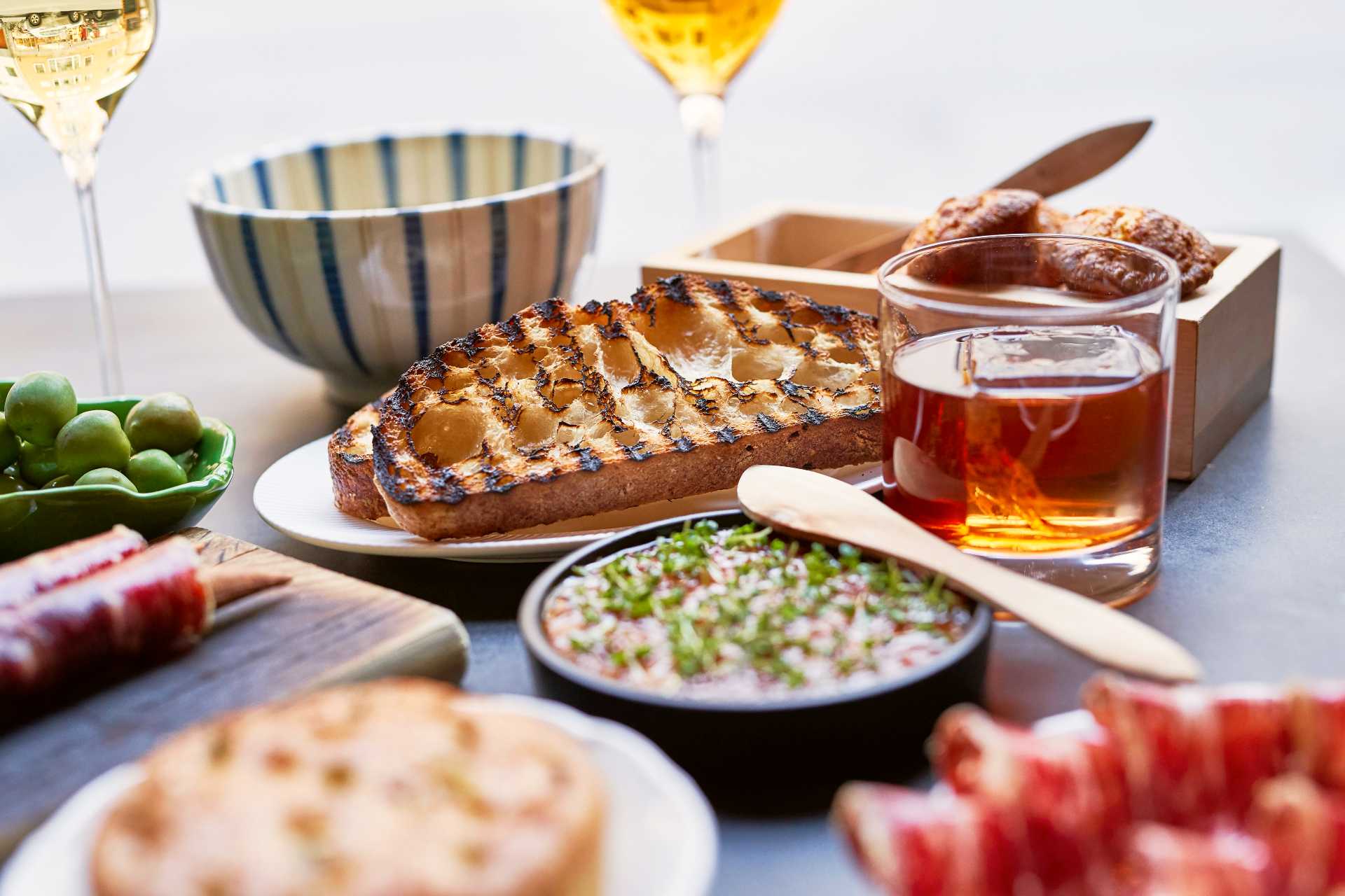 Konferensmat med lokala råvaror på Villa Sandudden, Ingarö